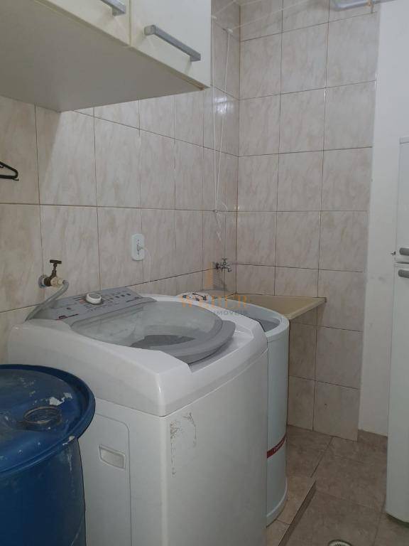 Casa à venda com 4 quartos, 150m² - Foto 42