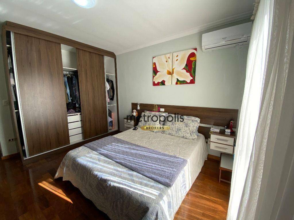 Sobrado à venda com 3 quartos, 225m² - Foto 25