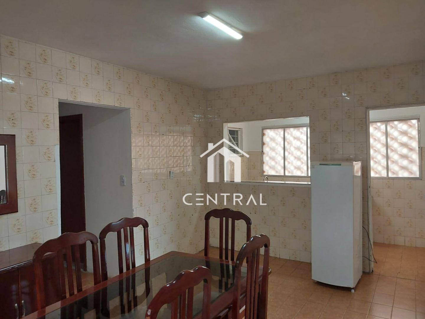 Casa à venda com 4 quartos, 304m² - Foto 24