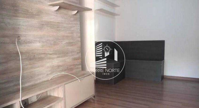 Apartamento à venda com 2 quartos, 57m² - Foto 1