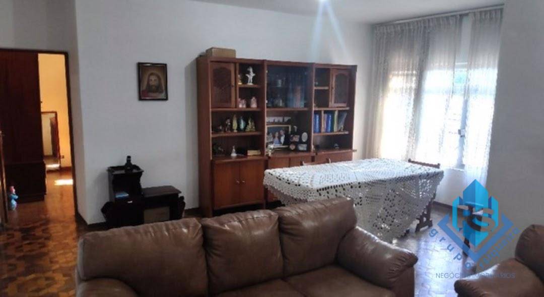 Sobrado à venda com 4 quartos, 210m² - Foto 2