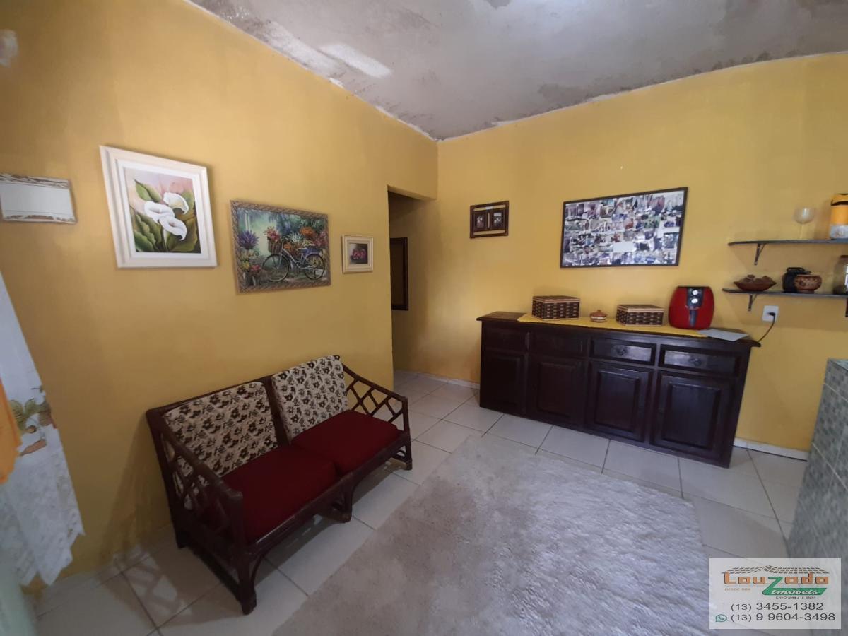 Casa à venda com 1 quarto, 300m² - Foto 3