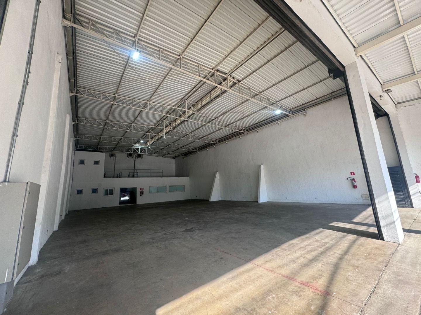 Casa para alugar, 527m² - Foto 4
