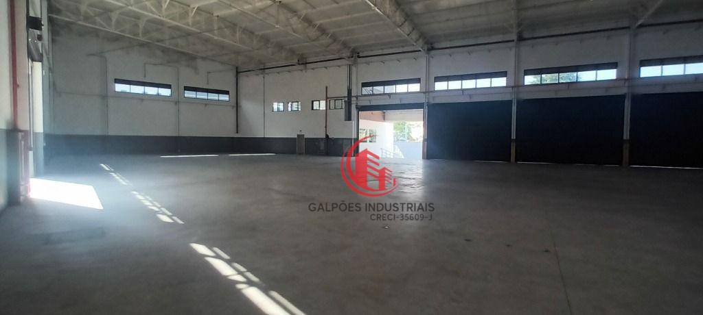 Depósito-Galpão-Armazém para alugar, 1350m² - Foto 9