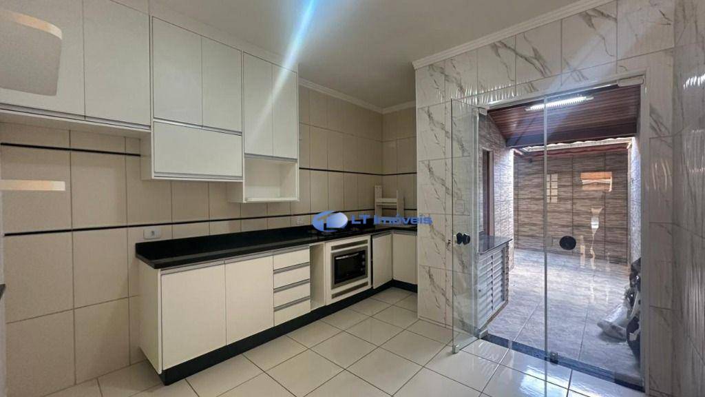 Sobrado, 2 quartos, 74 m² - Foto 1