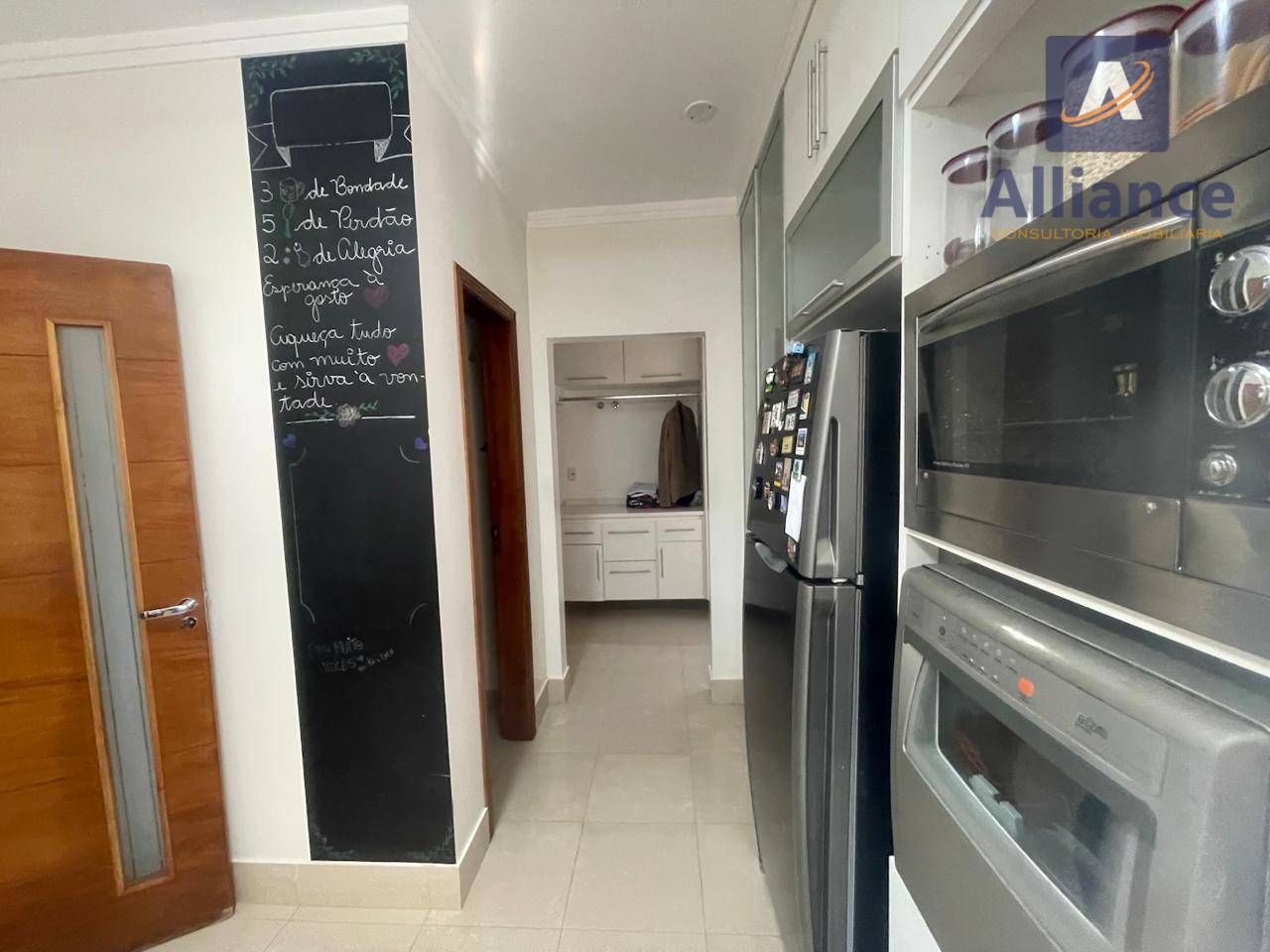 Casa, 3 quartos, 287 m² - Foto 30