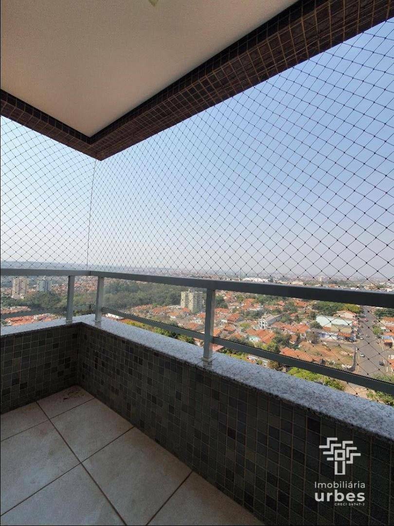 Apartamento à venda com 3 quartos, 256m² - Foto 25