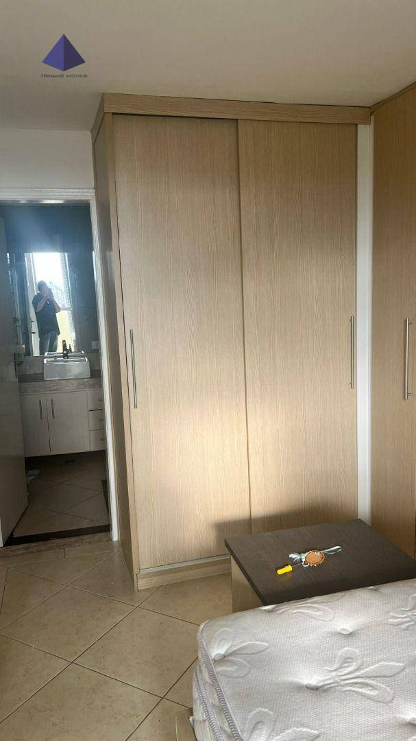 Apartamento à venda com 3 quartos, 131m² - Foto 13