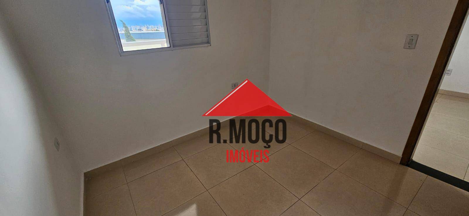 Apartamento à venda com 2 quartos, 40m² - Foto 27