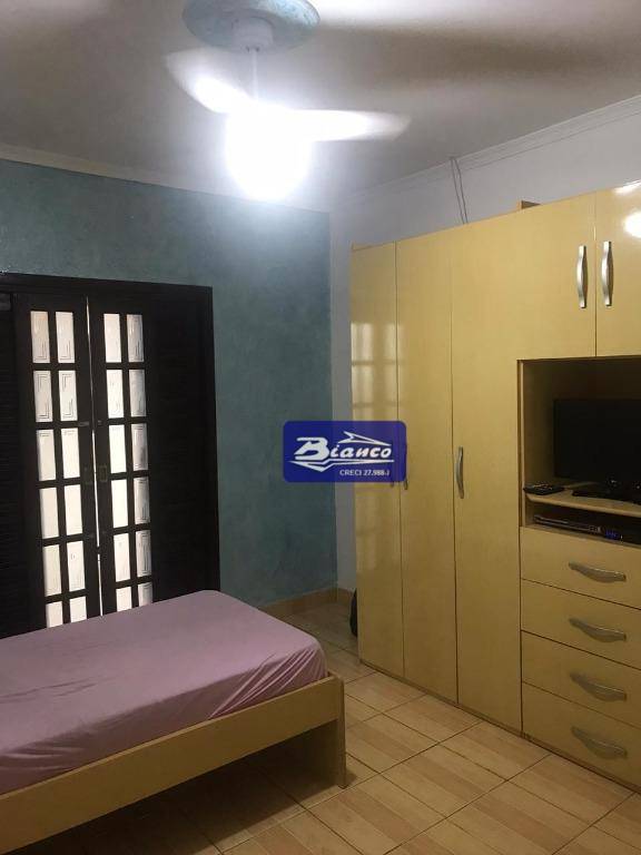 Sobrado à venda com 2 quartos, 138m² - Foto 12