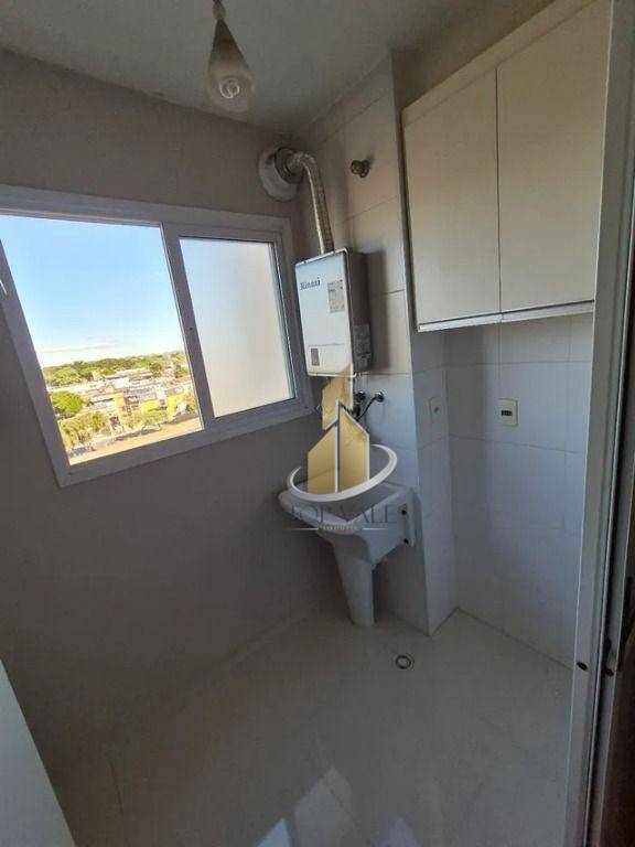 Apartamento à venda com 2 quartos, 63m² - Foto 4