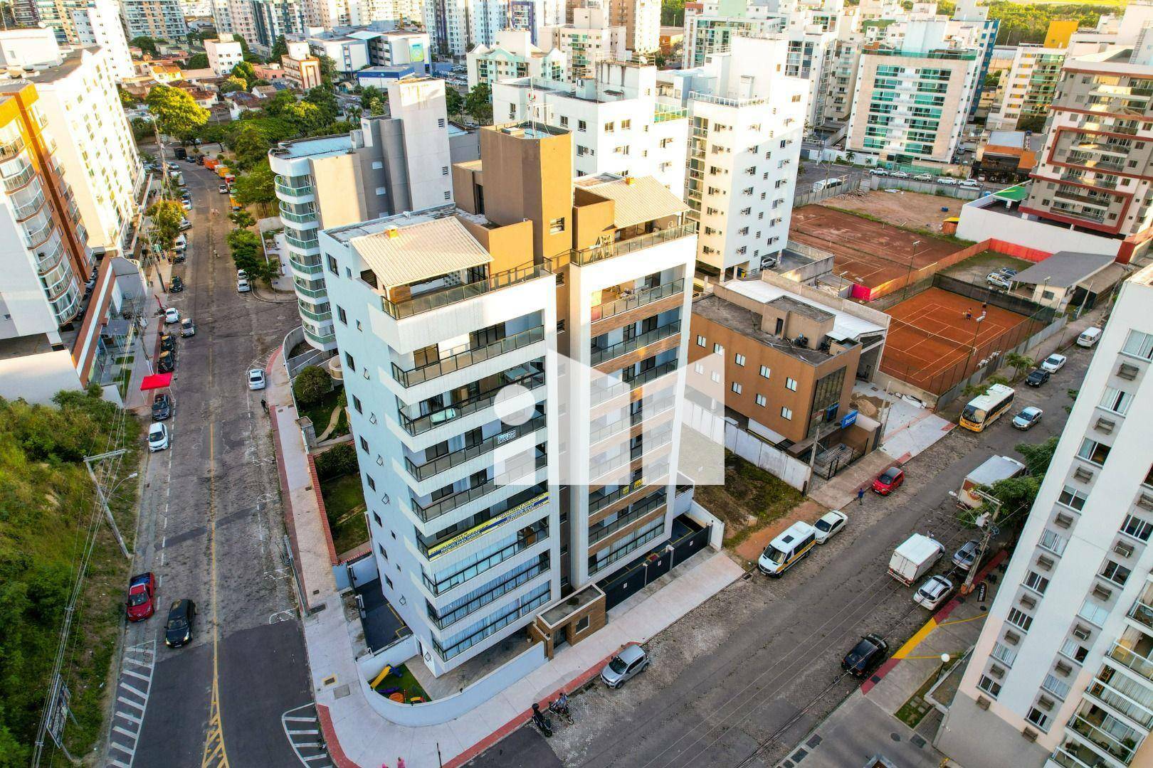 Apartamento à venda com 3 quartos, 76m² - Foto 3