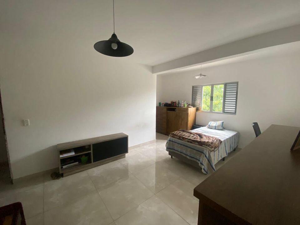 Casa à venda com 3 quartos, 228m² - Foto 15