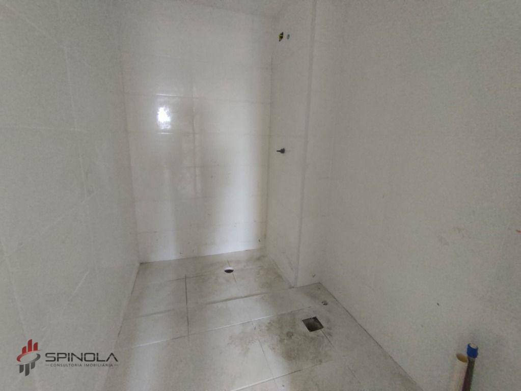 Apartamento à venda com 2 quartos, 75m² - Foto 17