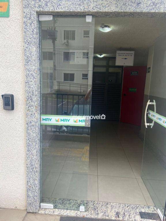 Apartamento à venda com 2 quartos, 42m² - Foto 9