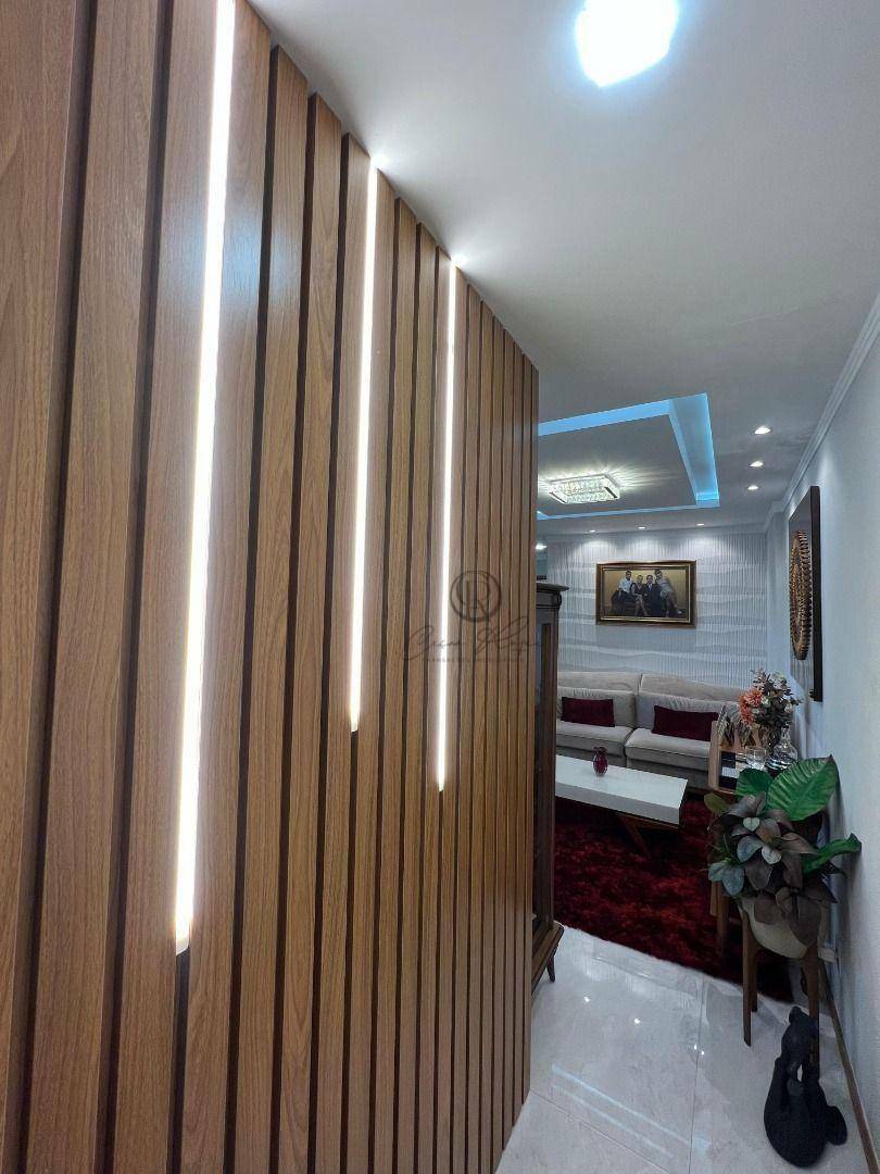 Apartamento à venda com 3 quartos, 106m² - Foto 3