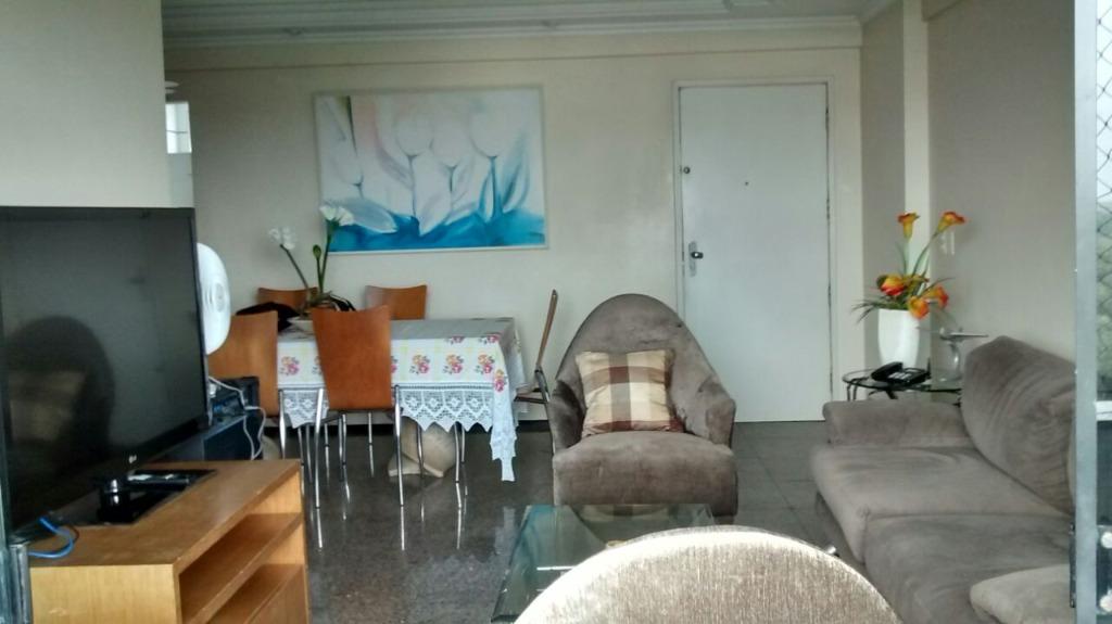 Apartamento à venda com 3 quartos, 137m² - Foto 12