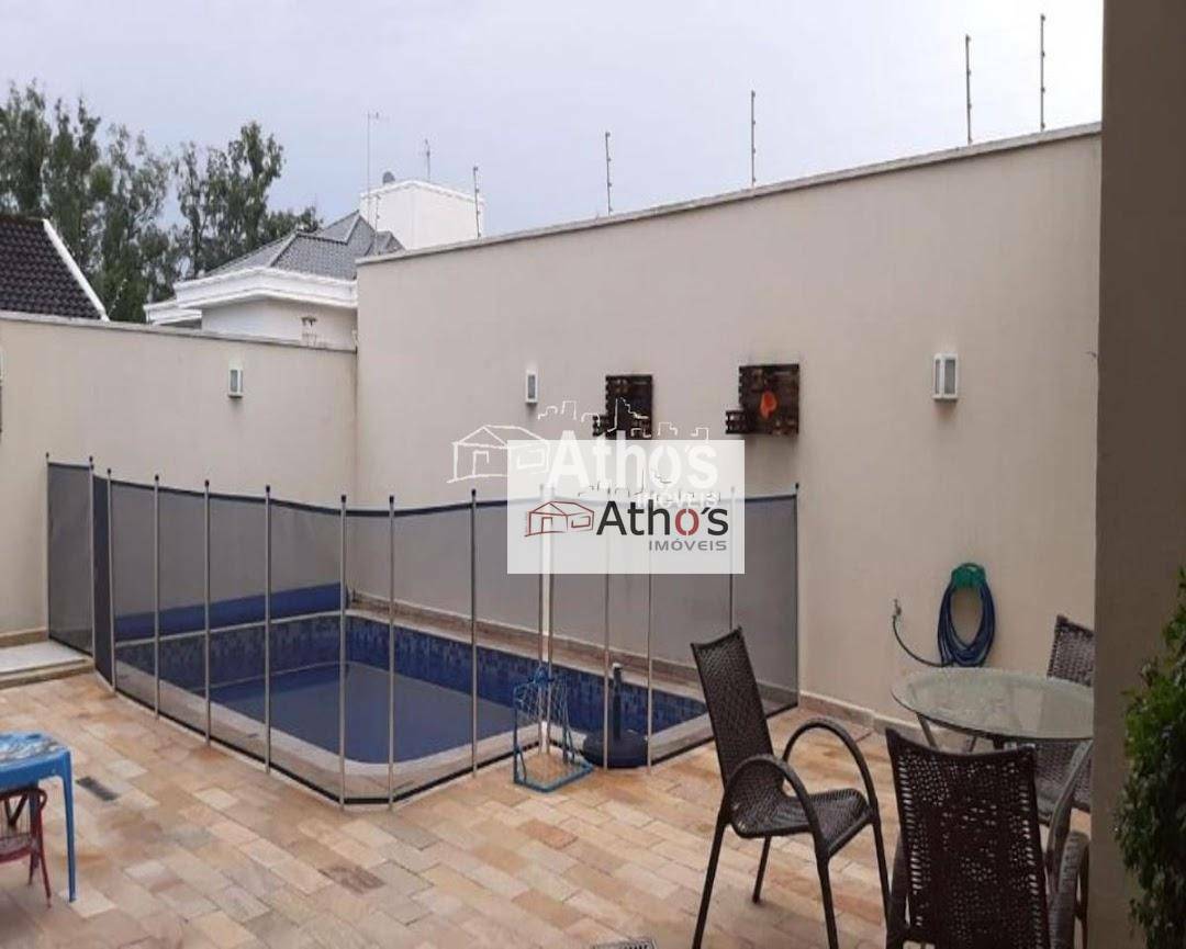 Sobrado à venda com 4 quartos, 320m² - Foto 3