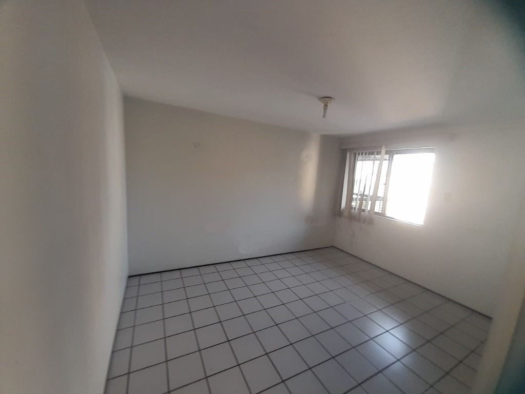 Apartamento à venda com 3 quartos, 150m² - Foto 20