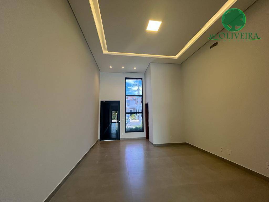 Casa de Condomínio à venda com 3 quartos, 253m² - Foto 4