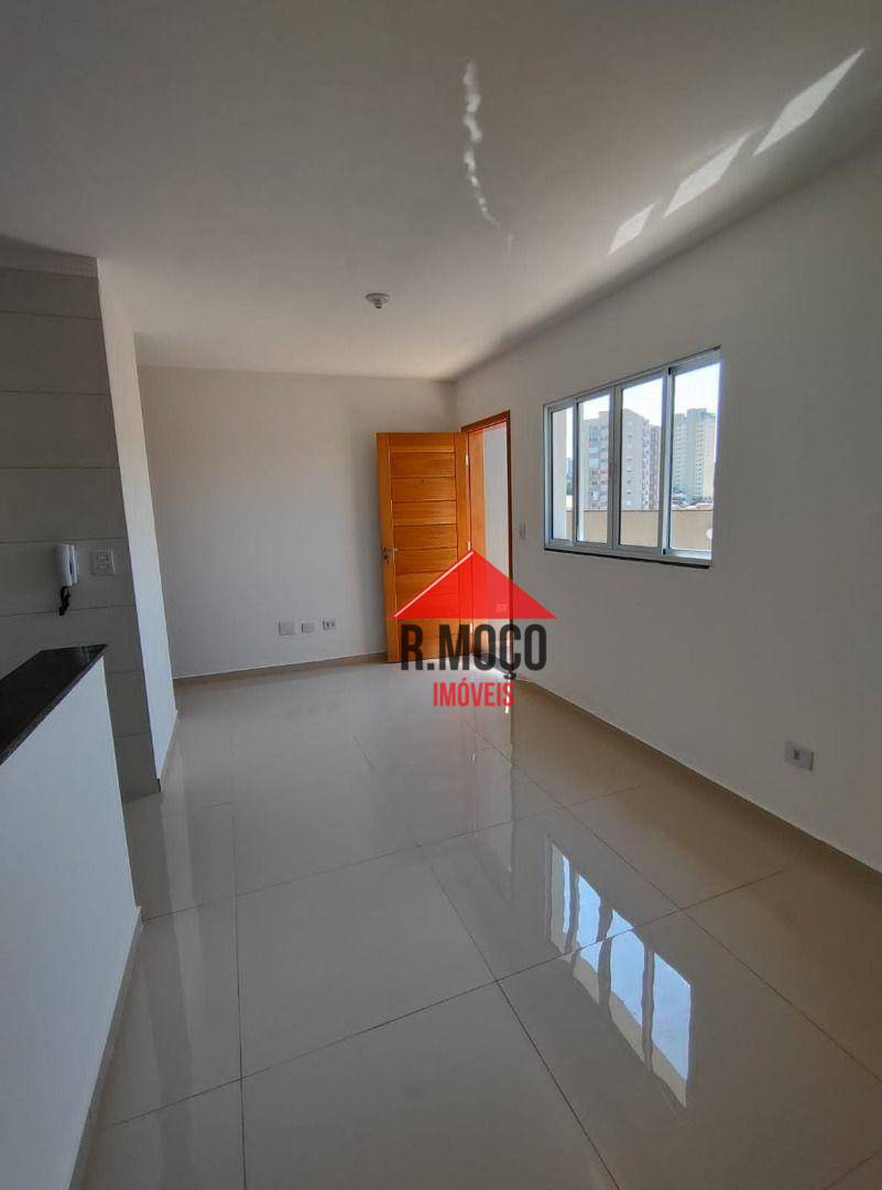 Sobrado à venda com 2 quartos, 100m² - Foto 1