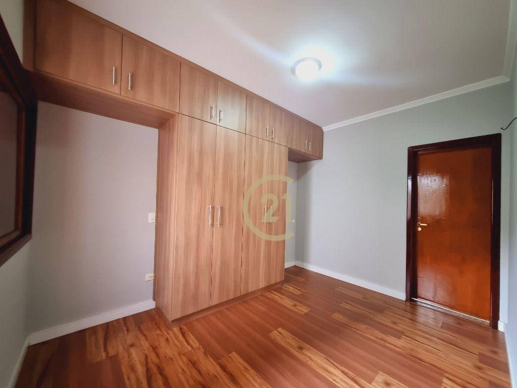 Sobrado à venda com 4 quartos, 294m² - Foto 32