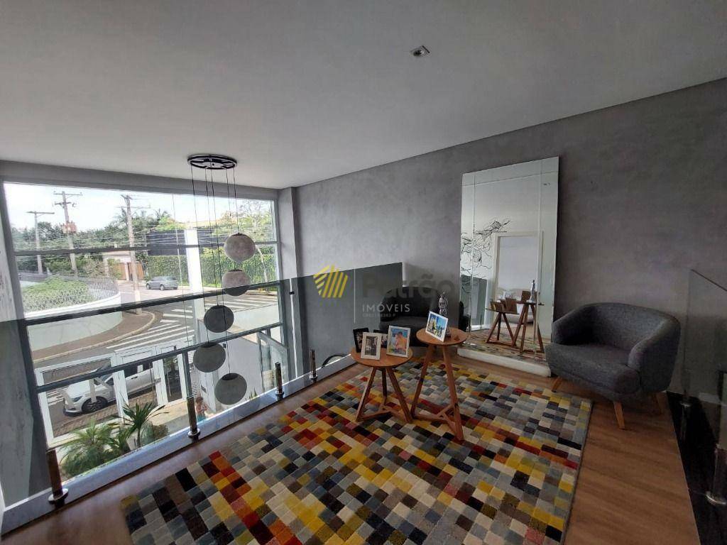 Casa à venda com 4 quartos, 450m² - Foto 15