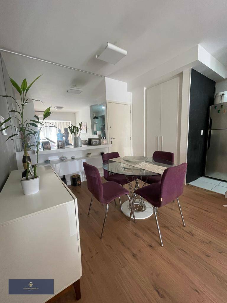 Apartamento à venda com 2 quartos, 66m² - Foto 16