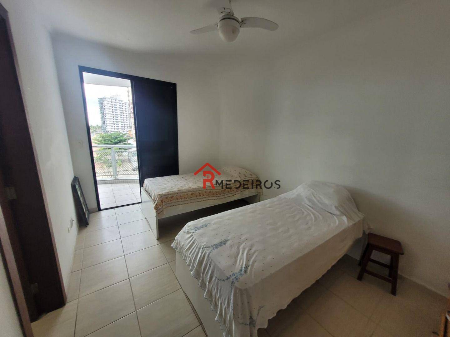 Apartamento à venda com 3 quartos, 207m² - Foto 11