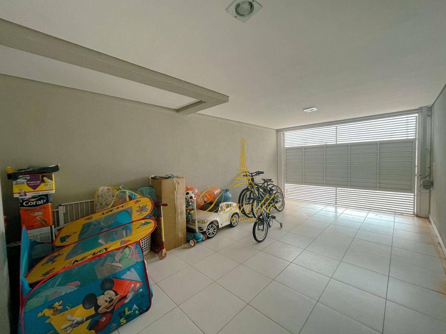 Sobrado à venda com 4 quartos, 323m² - Foto 13