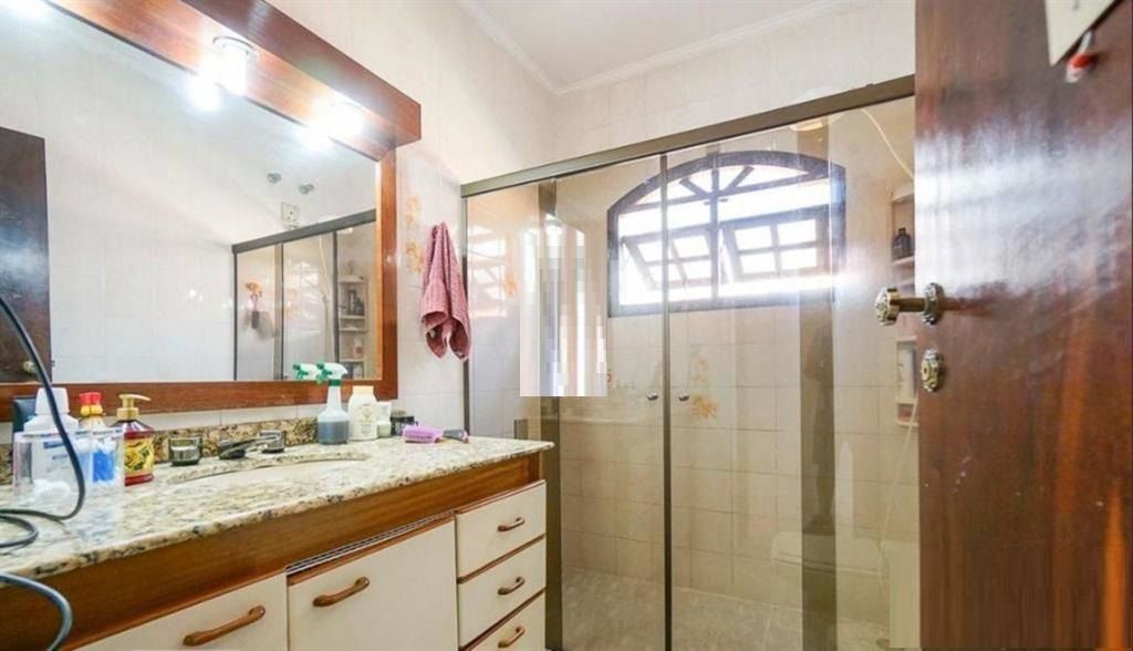 Sobrado à venda com 3 quartos, 210m² - Foto 9