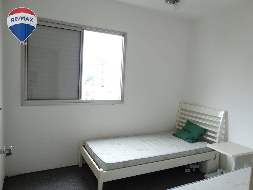 Apartamento para alugar com 1 quarto, 48m² - Foto 14