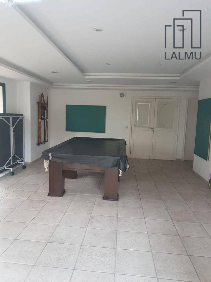 Apartamento para alugar com 3 quartos, 126m² - Foto 19