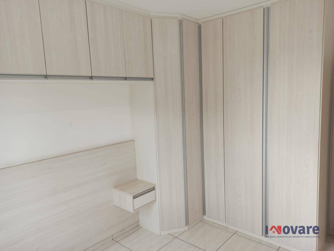 Apartamento à venda com 2 quartos, 70m² - Foto 5