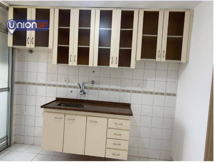 Apartamento à venda com 2 quartos, 50m² - Foto 6