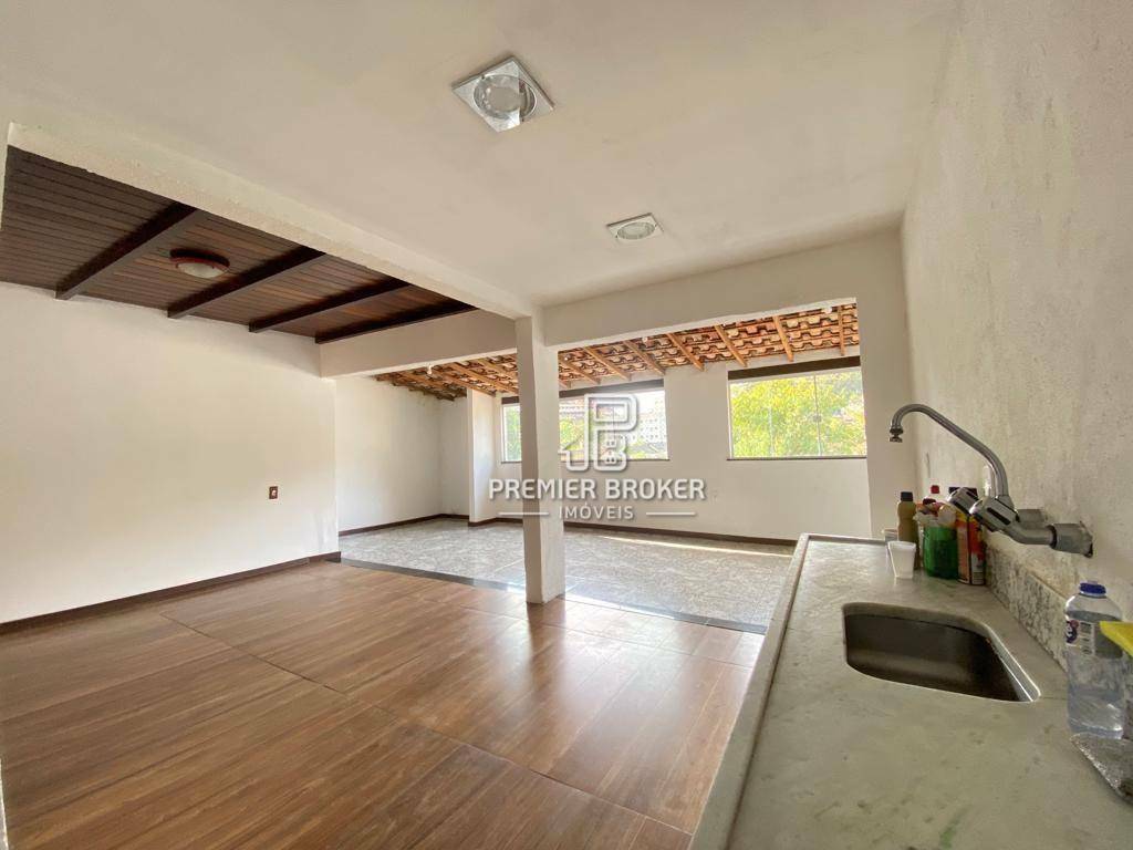 Casa à venda com 3 quartos, 144m² - Foto 11