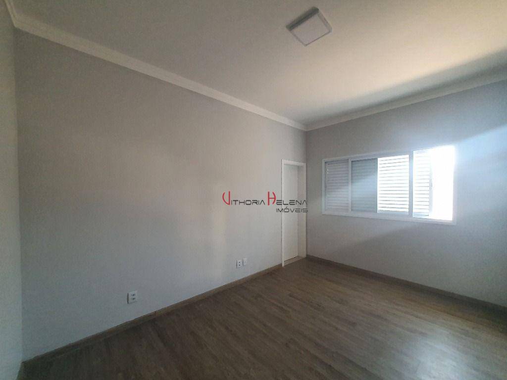 Casa de Condomínio para alugar com 3 quartos, 219m² - Foto 45