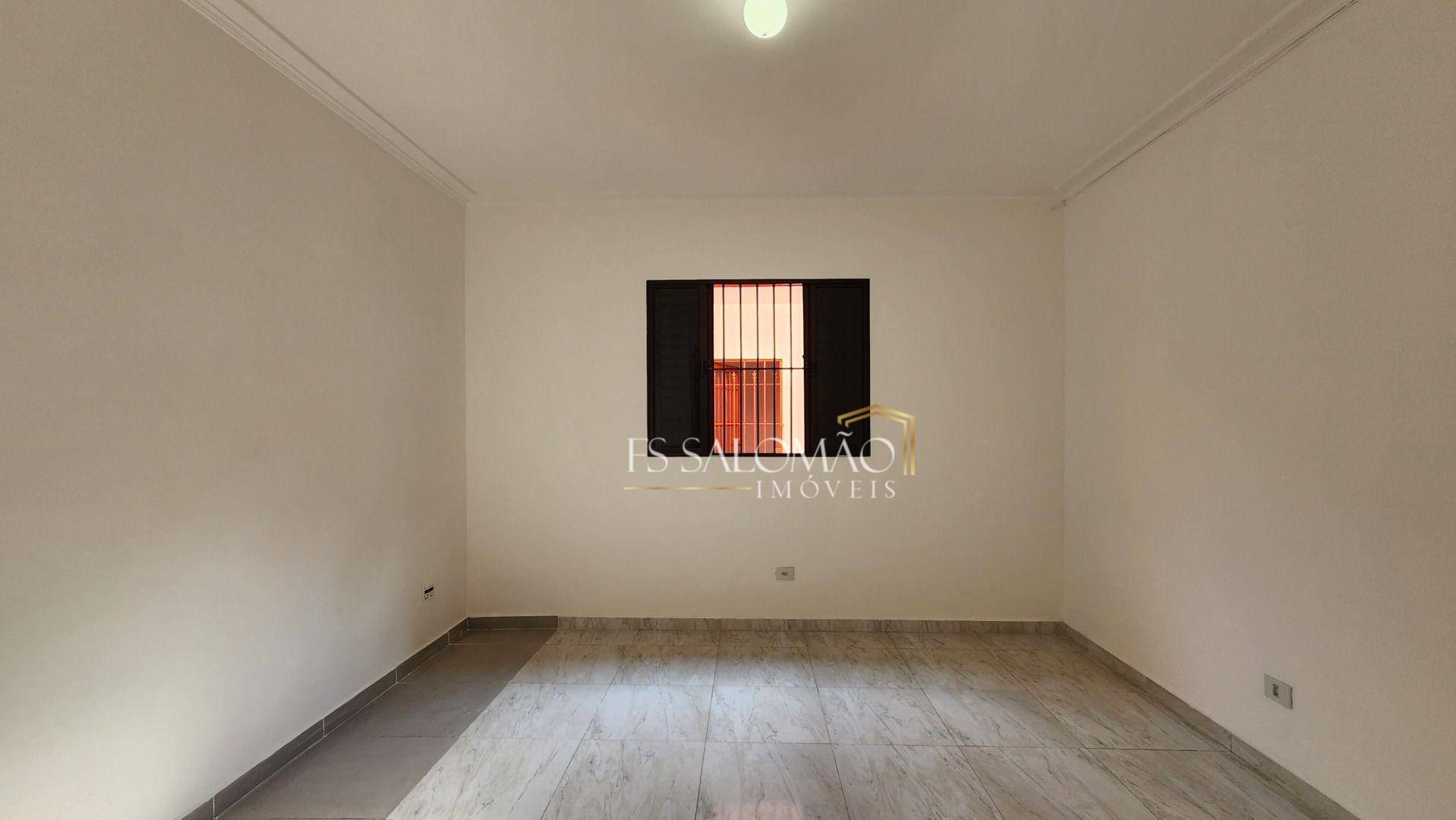 Casa à venda com 3 quartos, 200m² - Foto 16