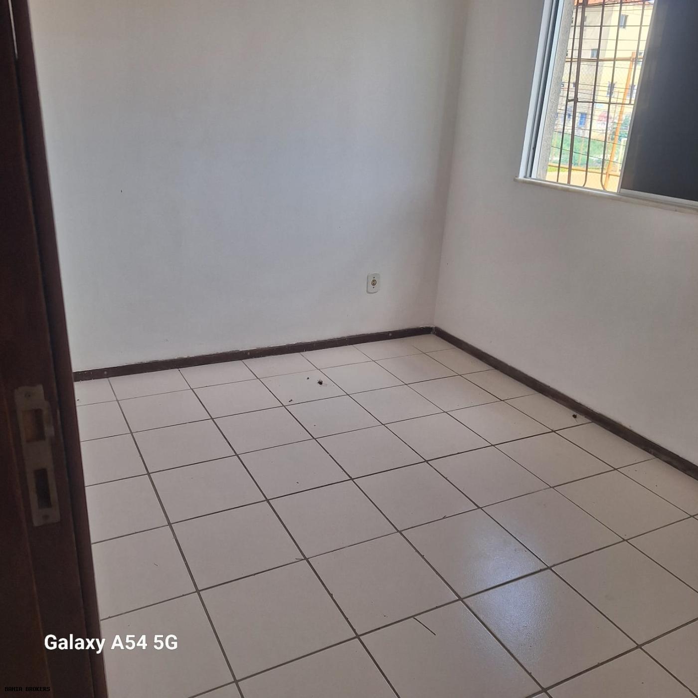 Apartamento à venda com 2 quartos, 48m² - Foto 2