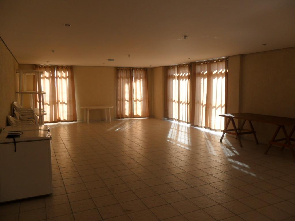 Apartamento à venda com 2 quartos, 48m² - Foto 20