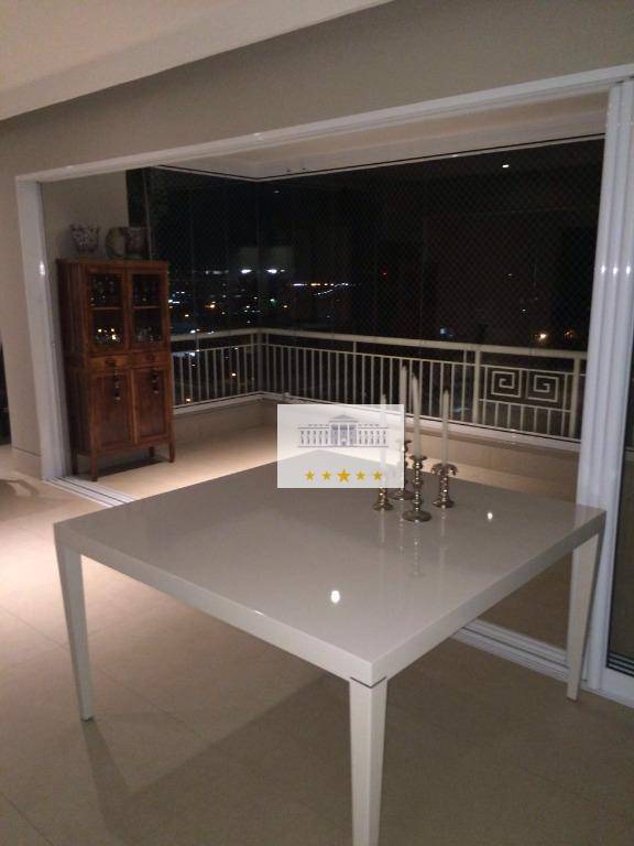 Apartamento à venda com 3 quartos, 170m² - Foto 17