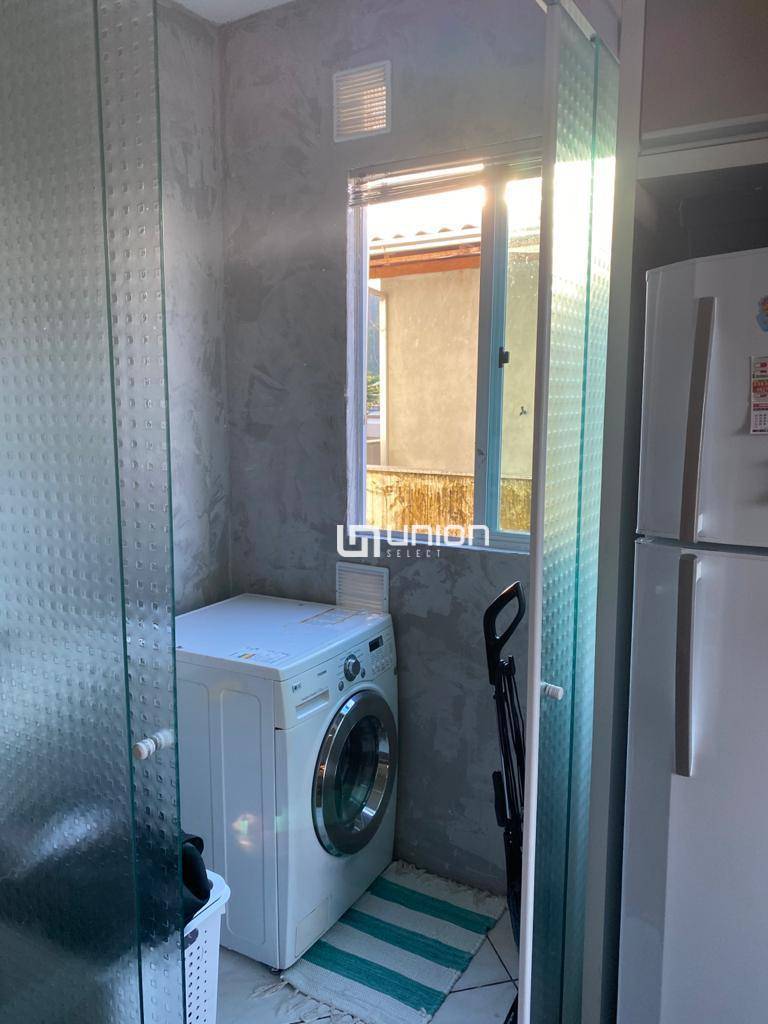 Apartamento à venda com 2 quartos, 65m² - Foto 22