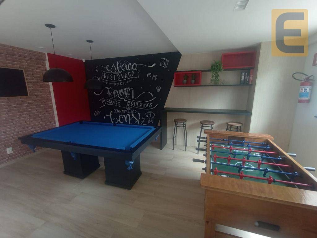 Apartamento para alugar com 3 quartos, 108m² - Foto 8
