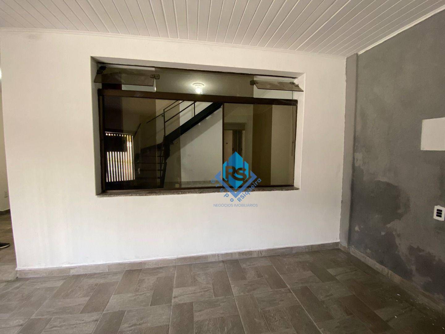 Sobrado à venda com 3 quartos, 220m² - Foto 4