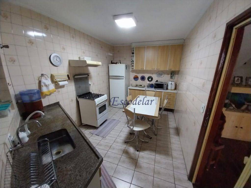 Sobrado à venda com 2 quartos, 166m² - Foto 8