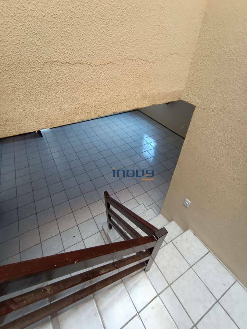 Casa à venda com 3 quartos, 156m² - Foto 5