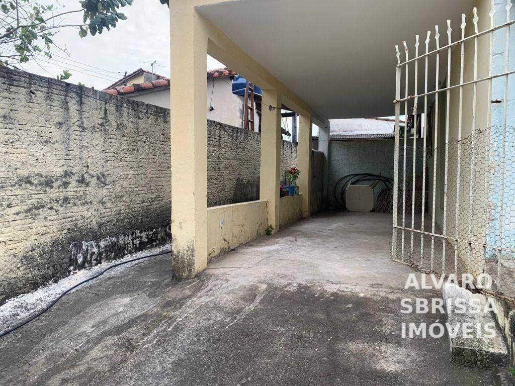 Casa à venda com 3 quartos, 156m² - Foto 7