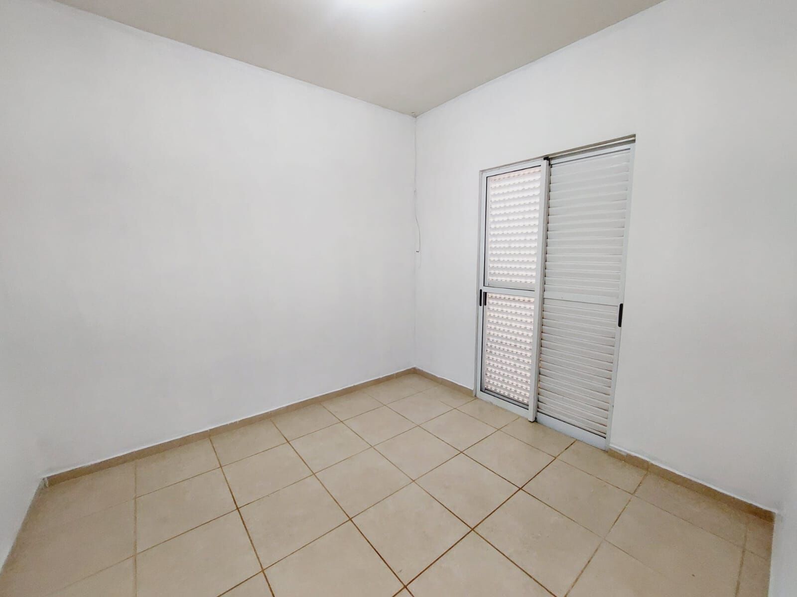 Casa para alugar com 2 quartos, 176m² - Foto 3