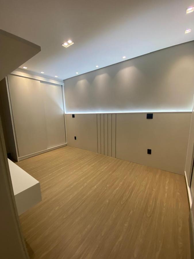 Casa de Condomínio à venda com 3 quartos, 360m² - Foto 10