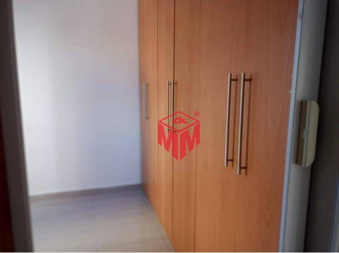 Apartamento à venda com 2 quartos, 67m² - Foto 14